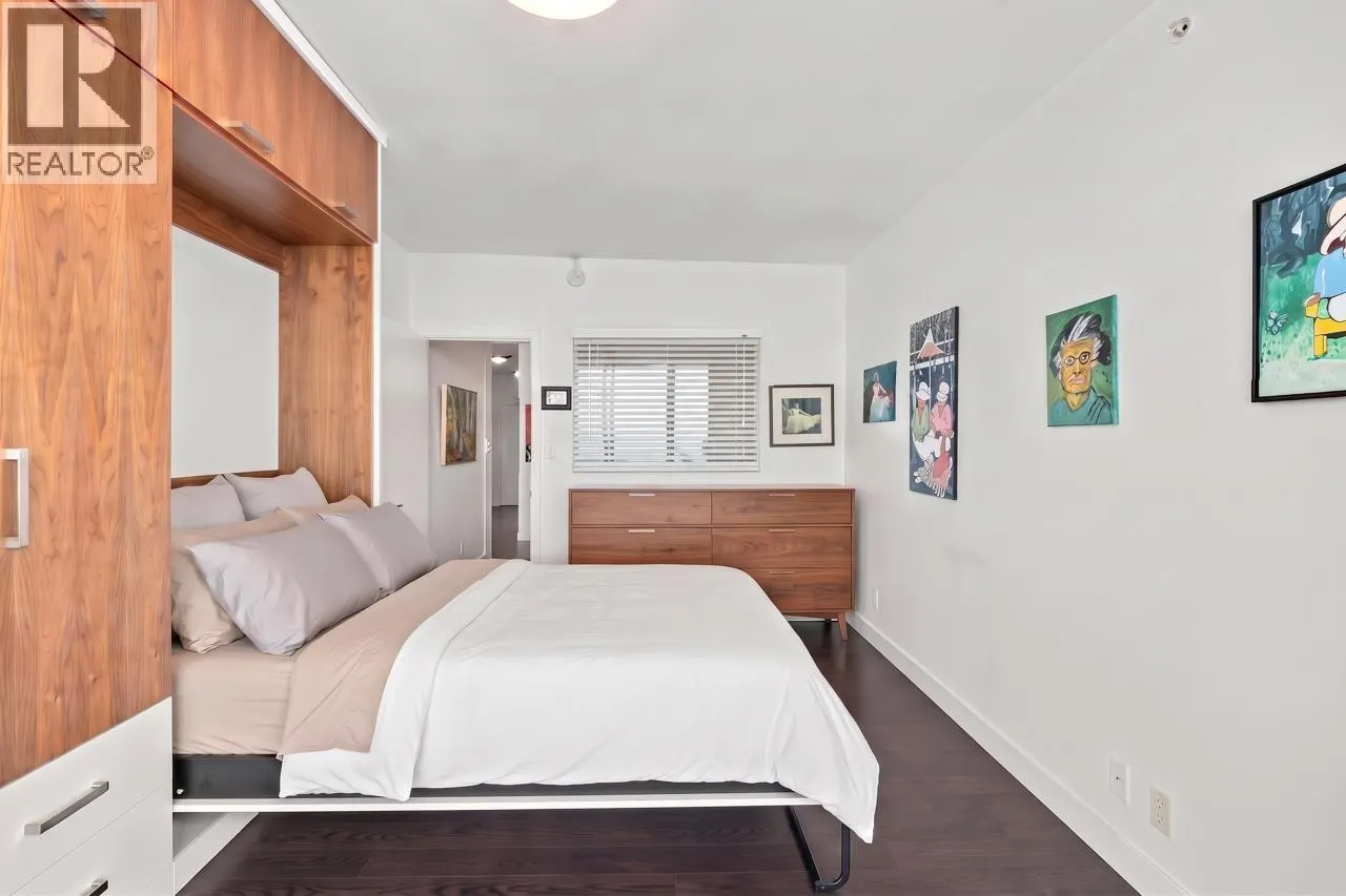 1803 151 W 2ND STREET