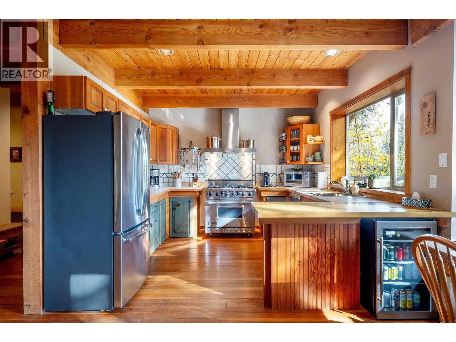 8593 DRIFTER WAY