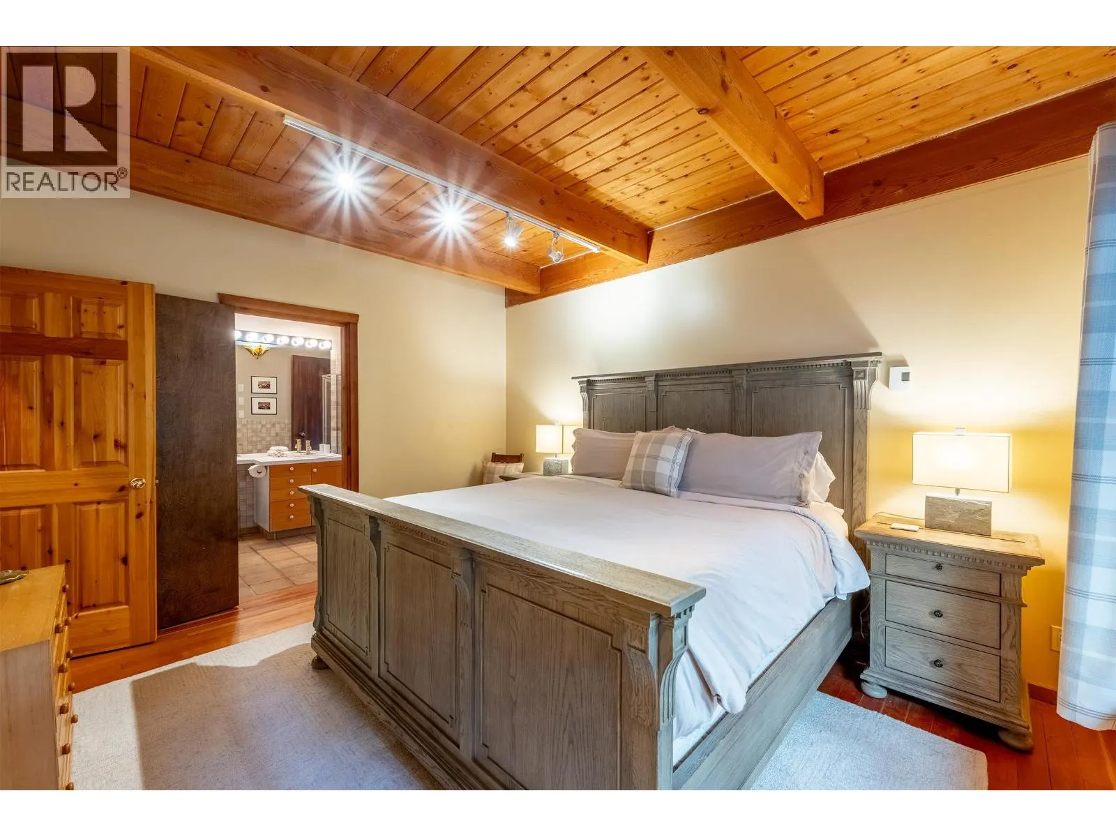8593 DRIFTER WAY