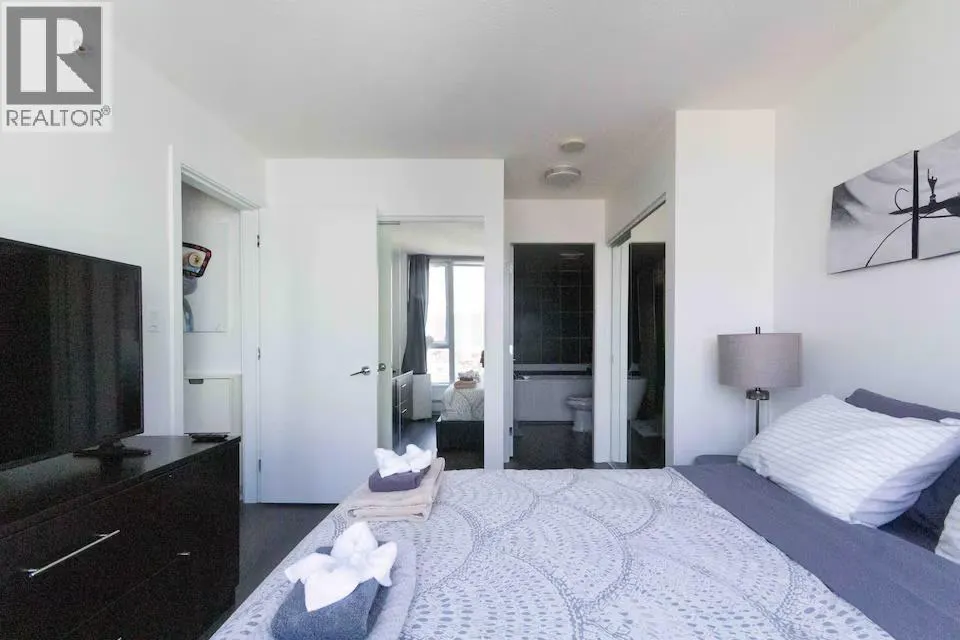 3505 188 KEEFER PLACE