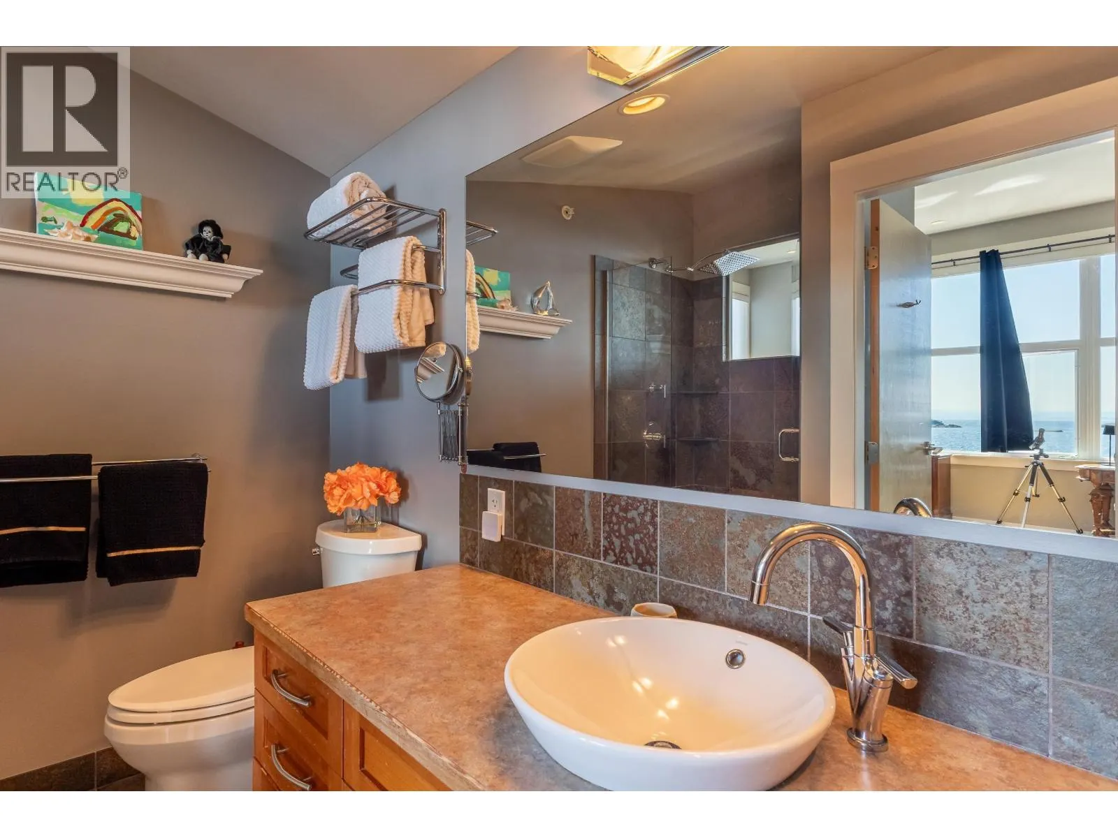 5374 WAKEFIELD BEACH LANE