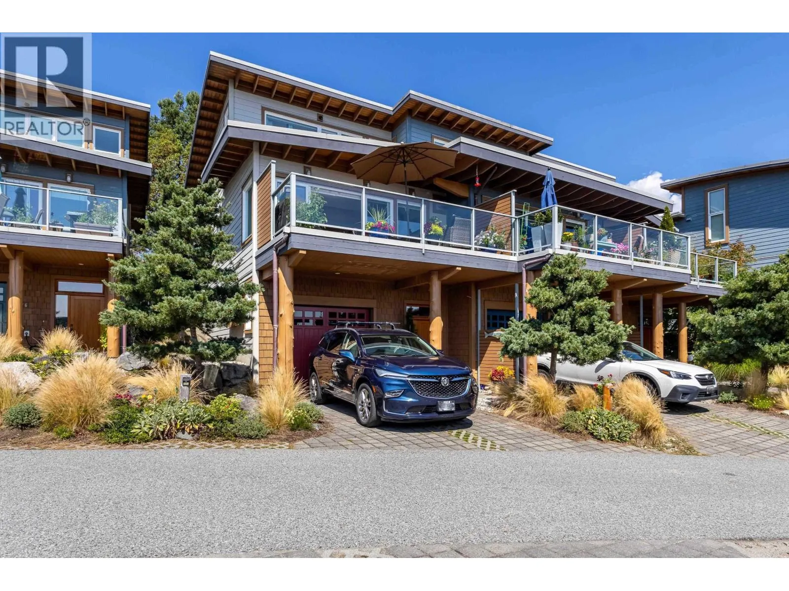5374 WAKEFIELD BEACH LANE
