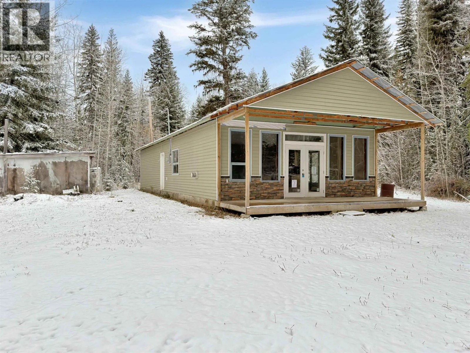 3124 HORSEFLY ROAD