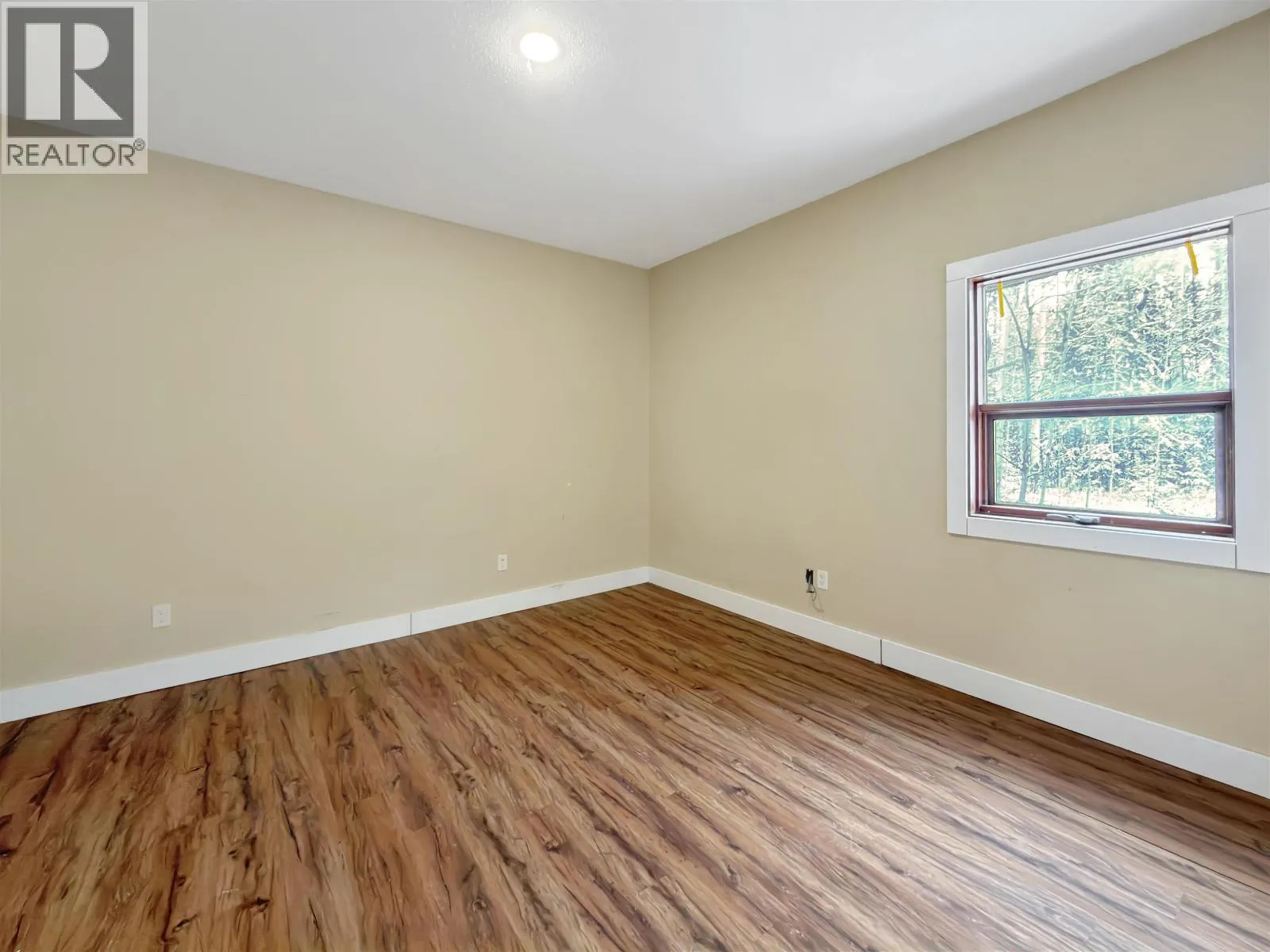 3124 HORSEFLY ROAD