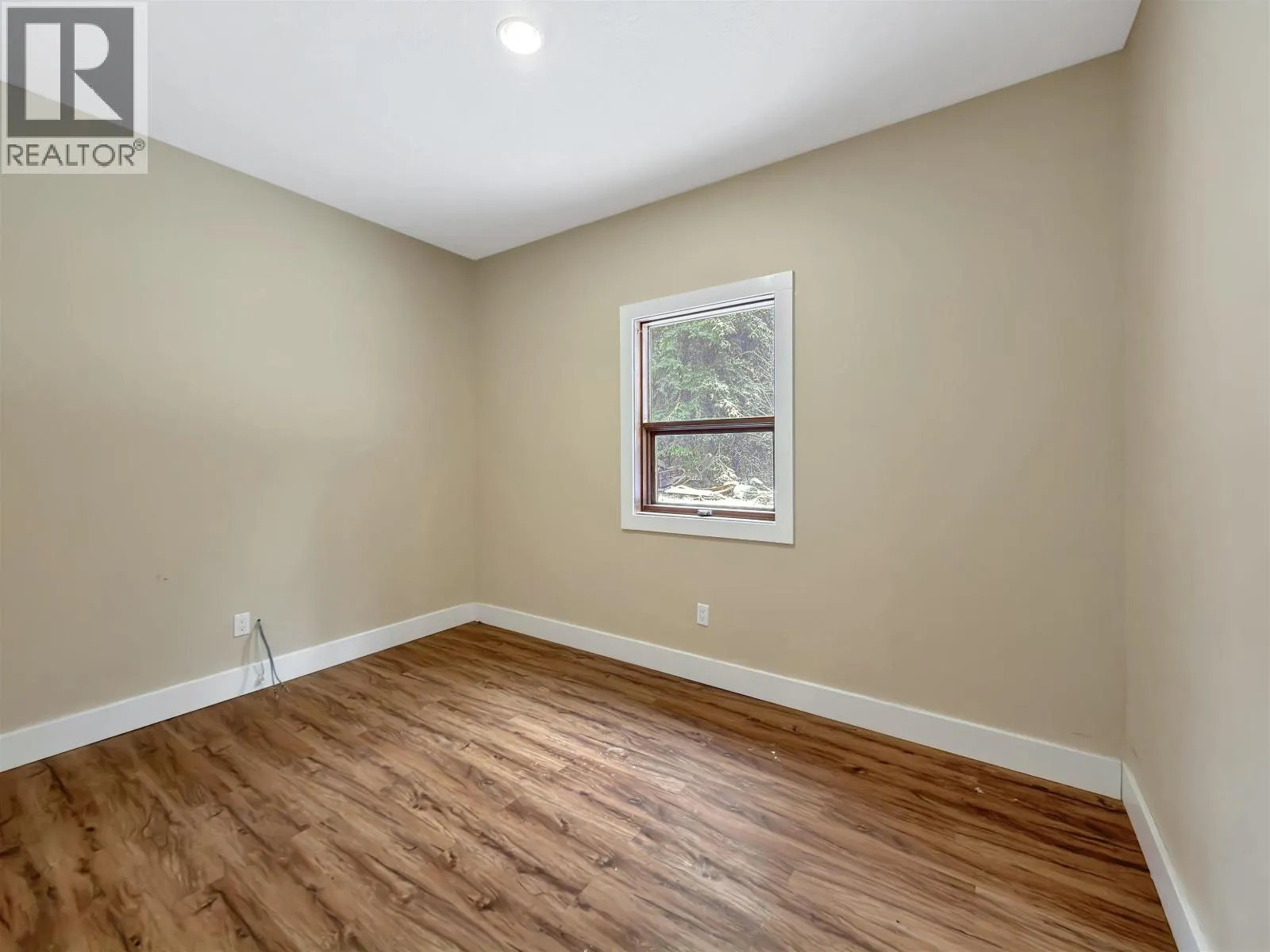 3124 HORSEFLY ROAD