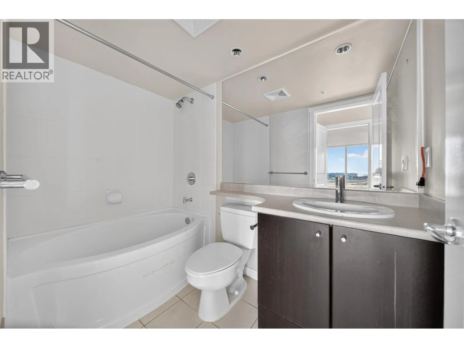 1803 5068 KWANTLEN STREET