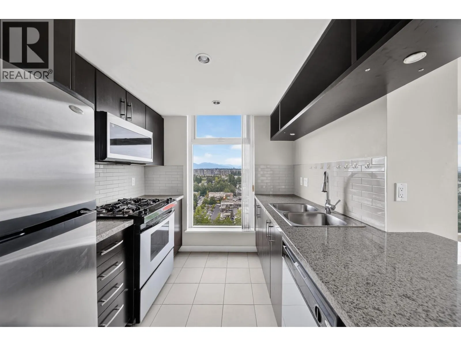1803 5068 KWANTLEN STREET