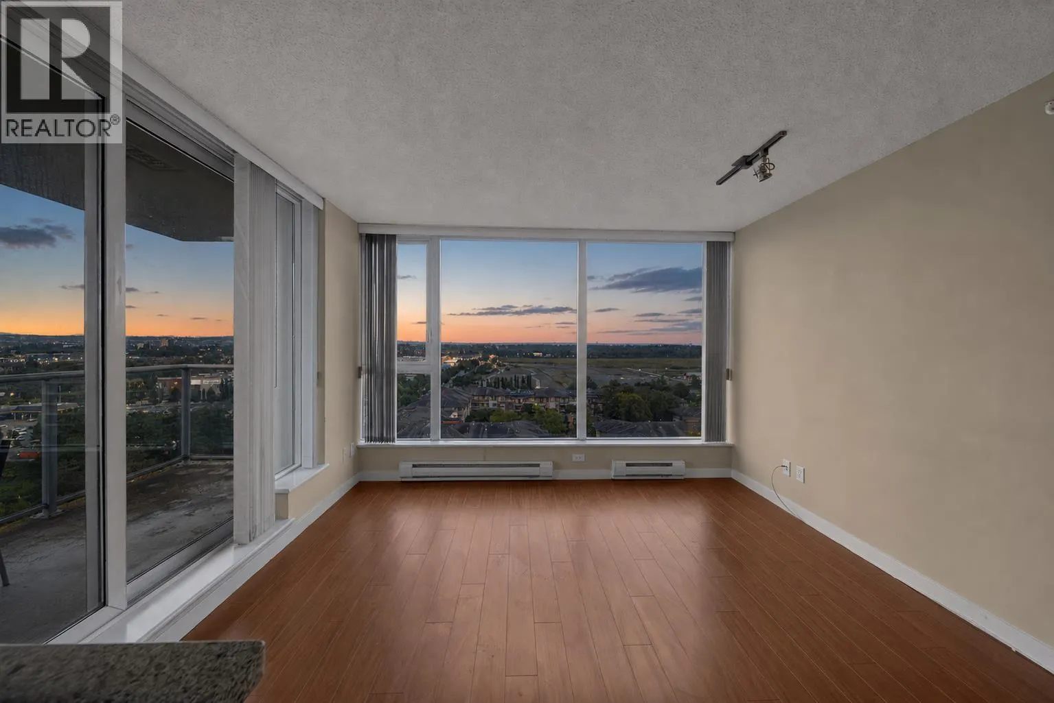 1803 5068 KWANTLEN STREET