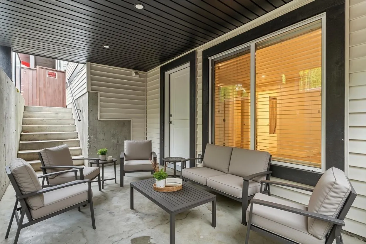 45977 LAKE DRIVE|Sardis East Vedder