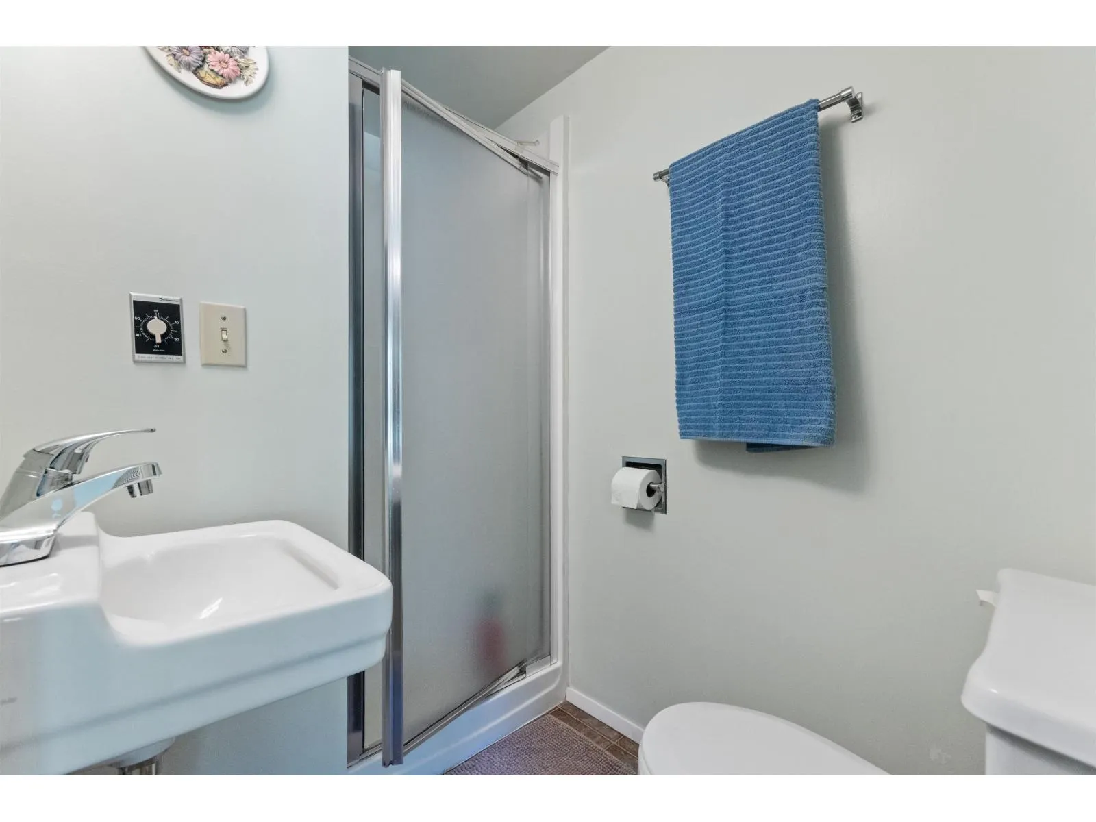 19899 SILVERHOPE ROAD|Hope