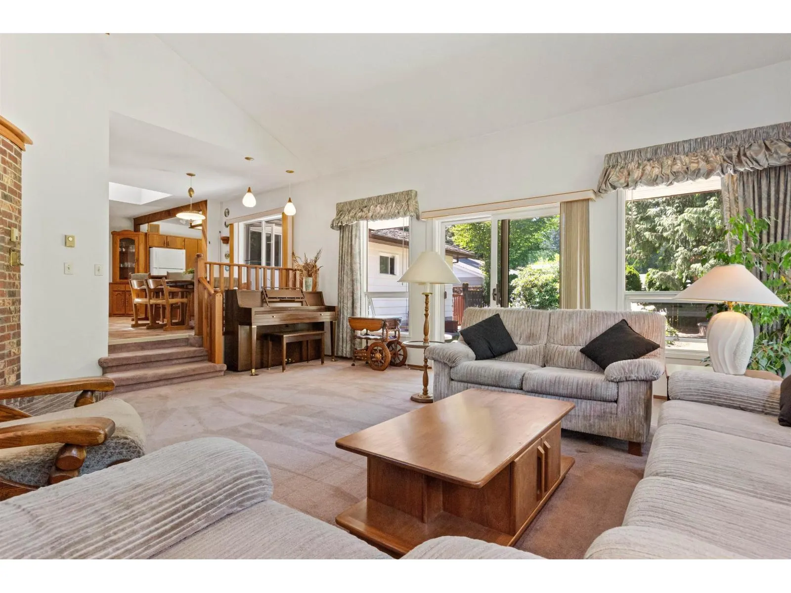 19899 SILVERHOPE ROAD|Hope