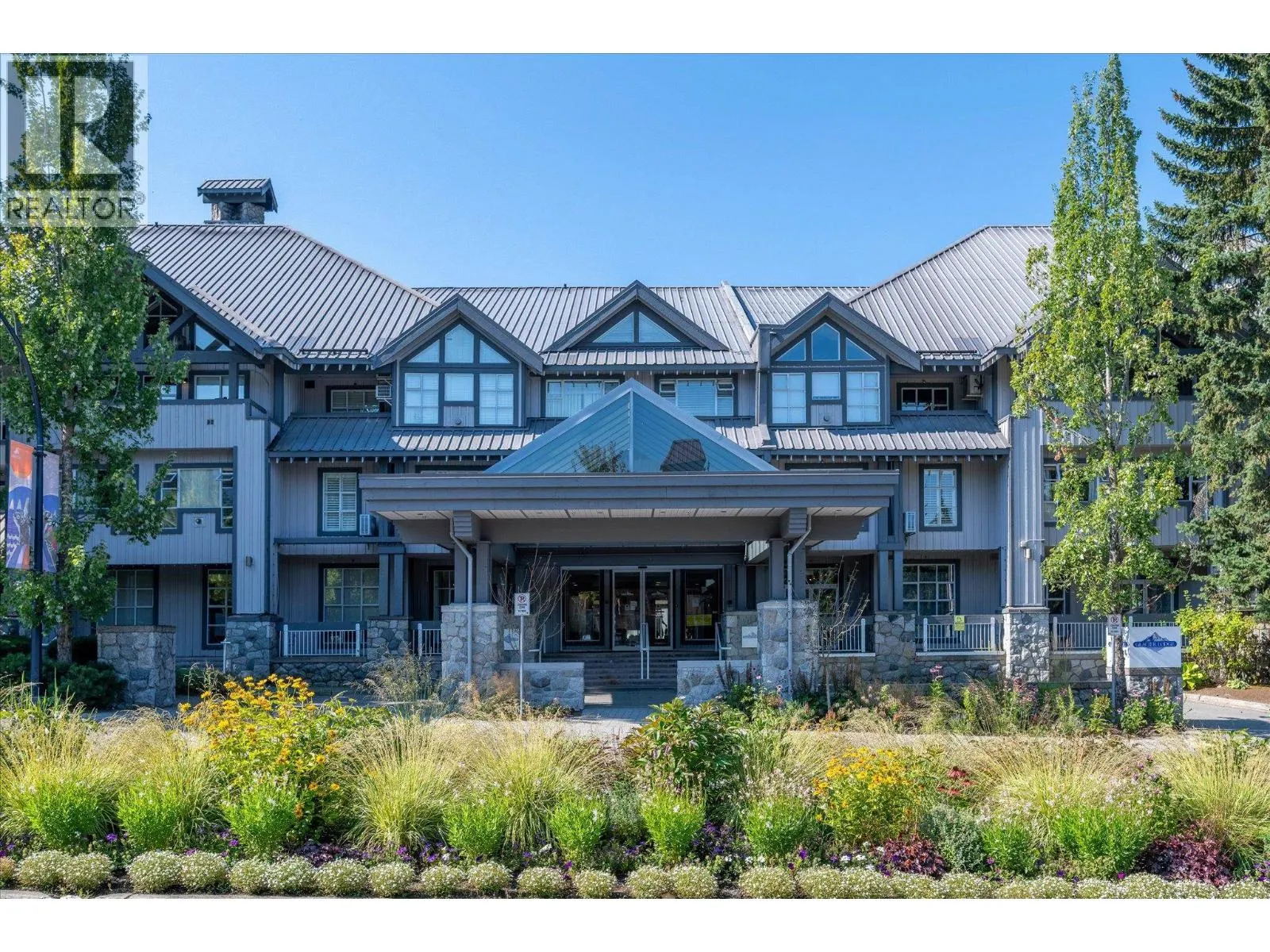 129 4573 CHATEAU BOULEVARD