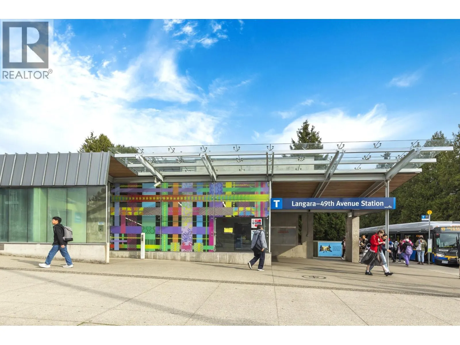 903 6383 CAMBIE STREET