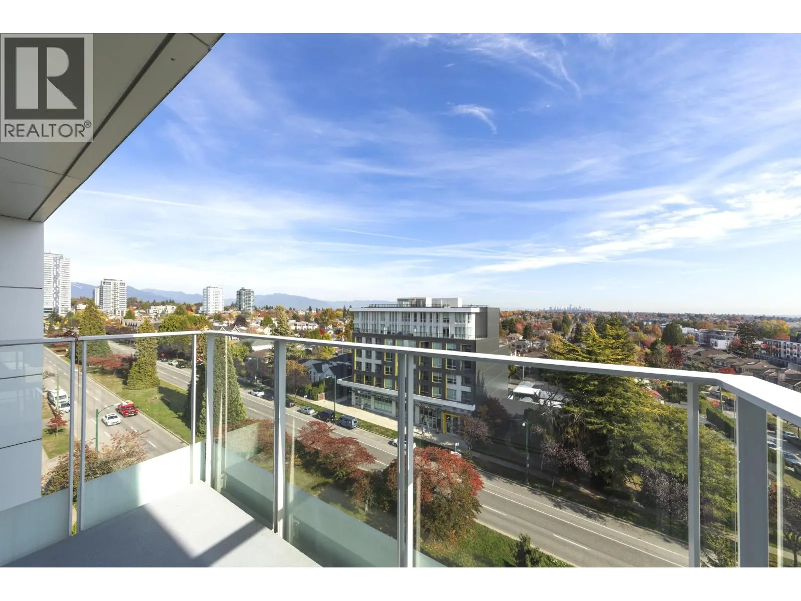 903 6383 CAMBIE STREET