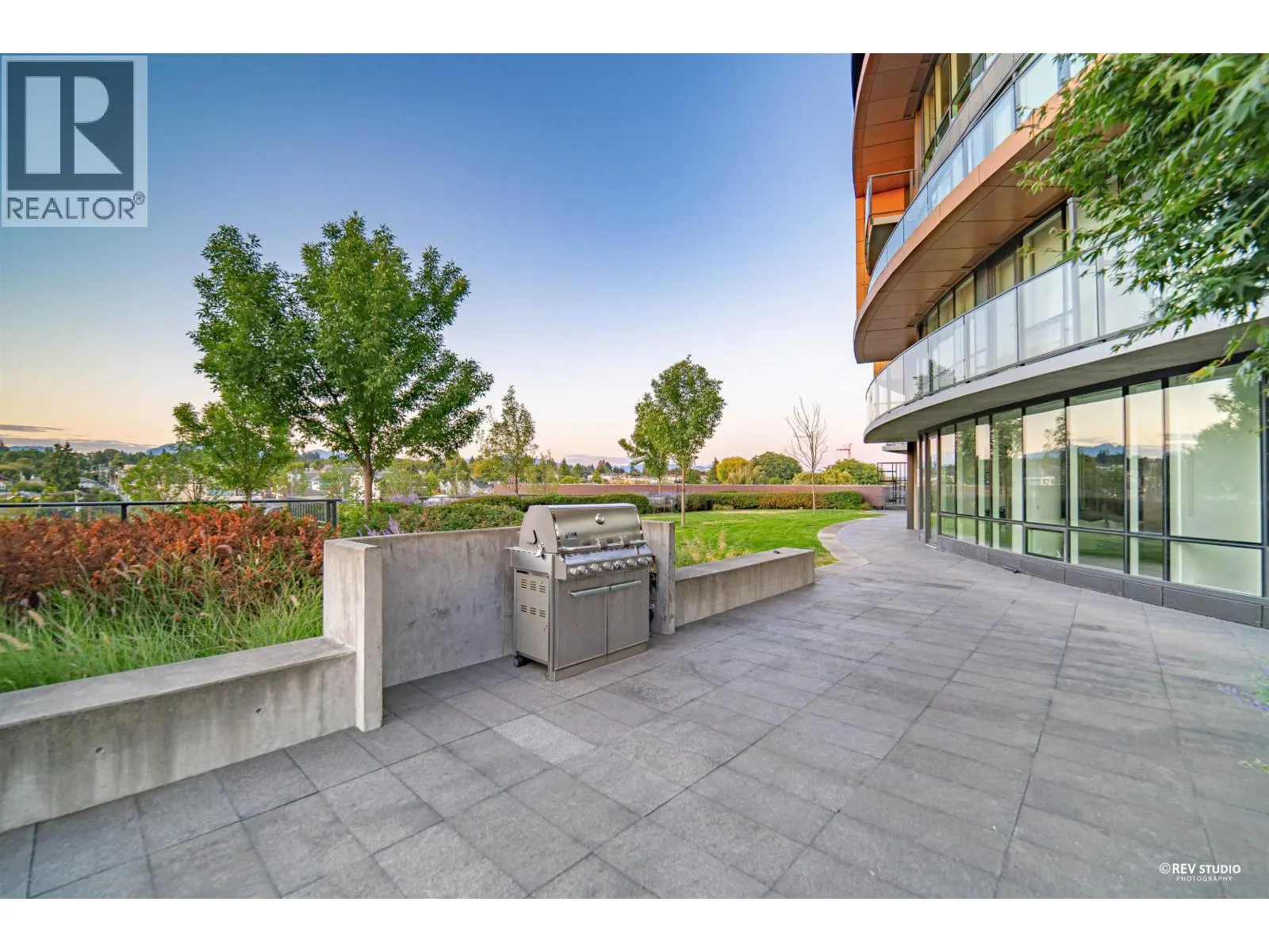1703 8588 CORNISH STREET