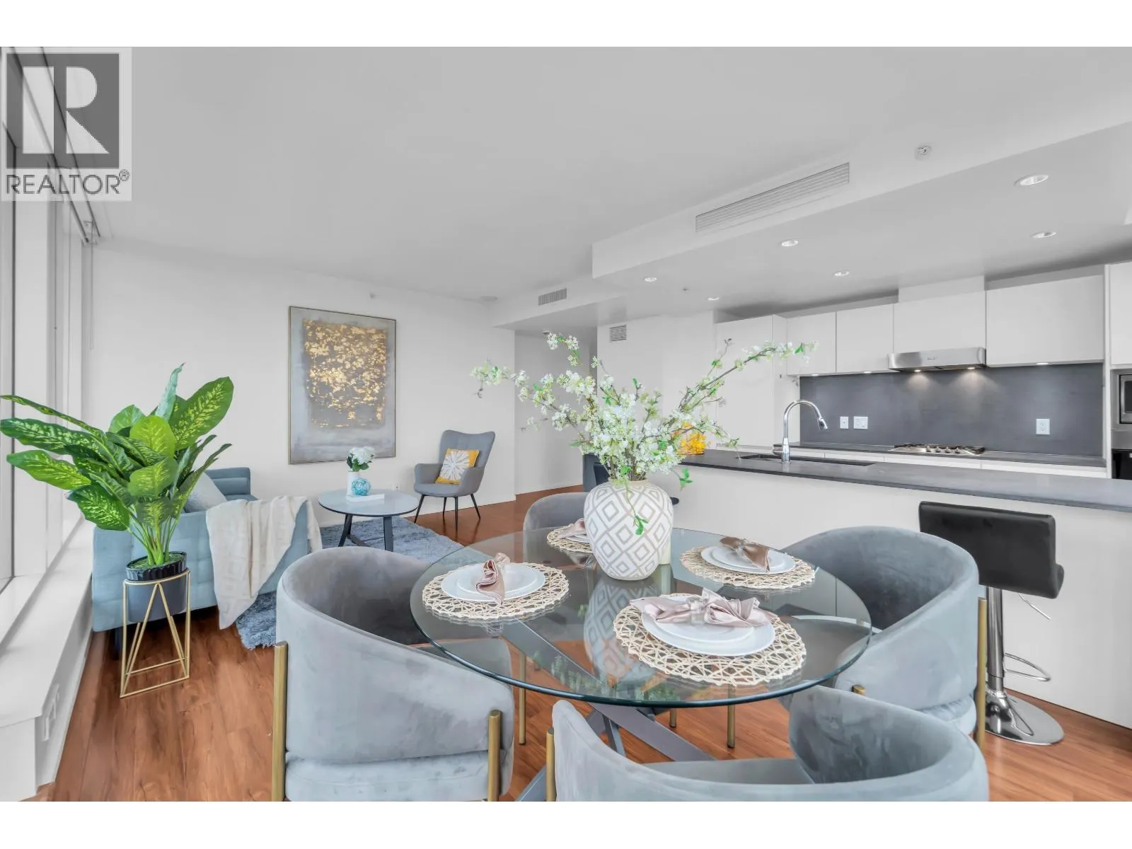 1703 8588 CORNISH STREET