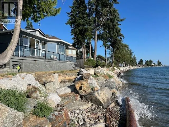 4857 SUNSHINE COAST HIGHWAY