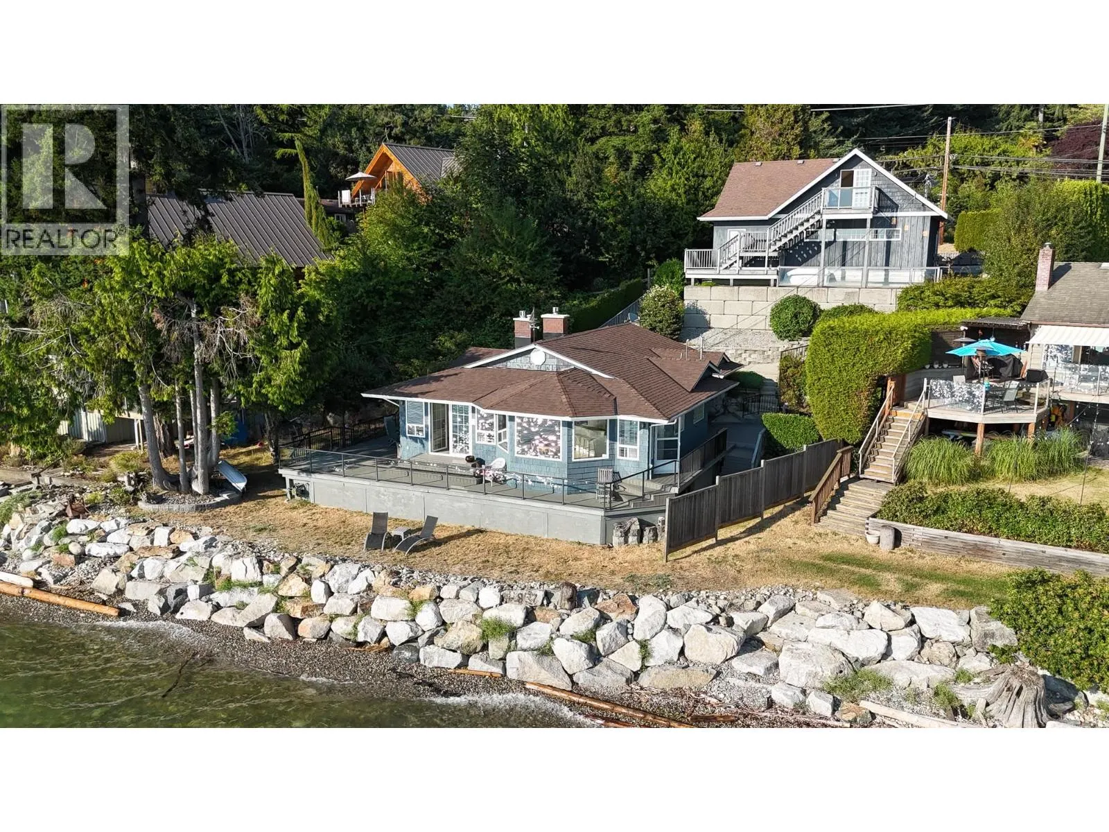 4857 SUNSHINE COAST HIGHWAY