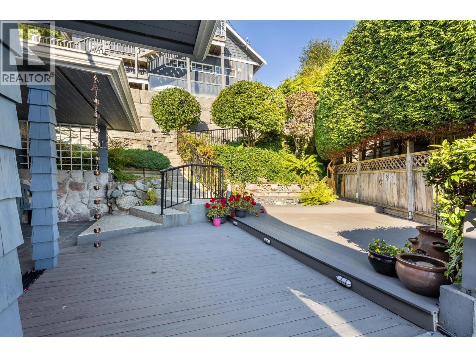 4857 SUNSHINE COAST HIGHWAY