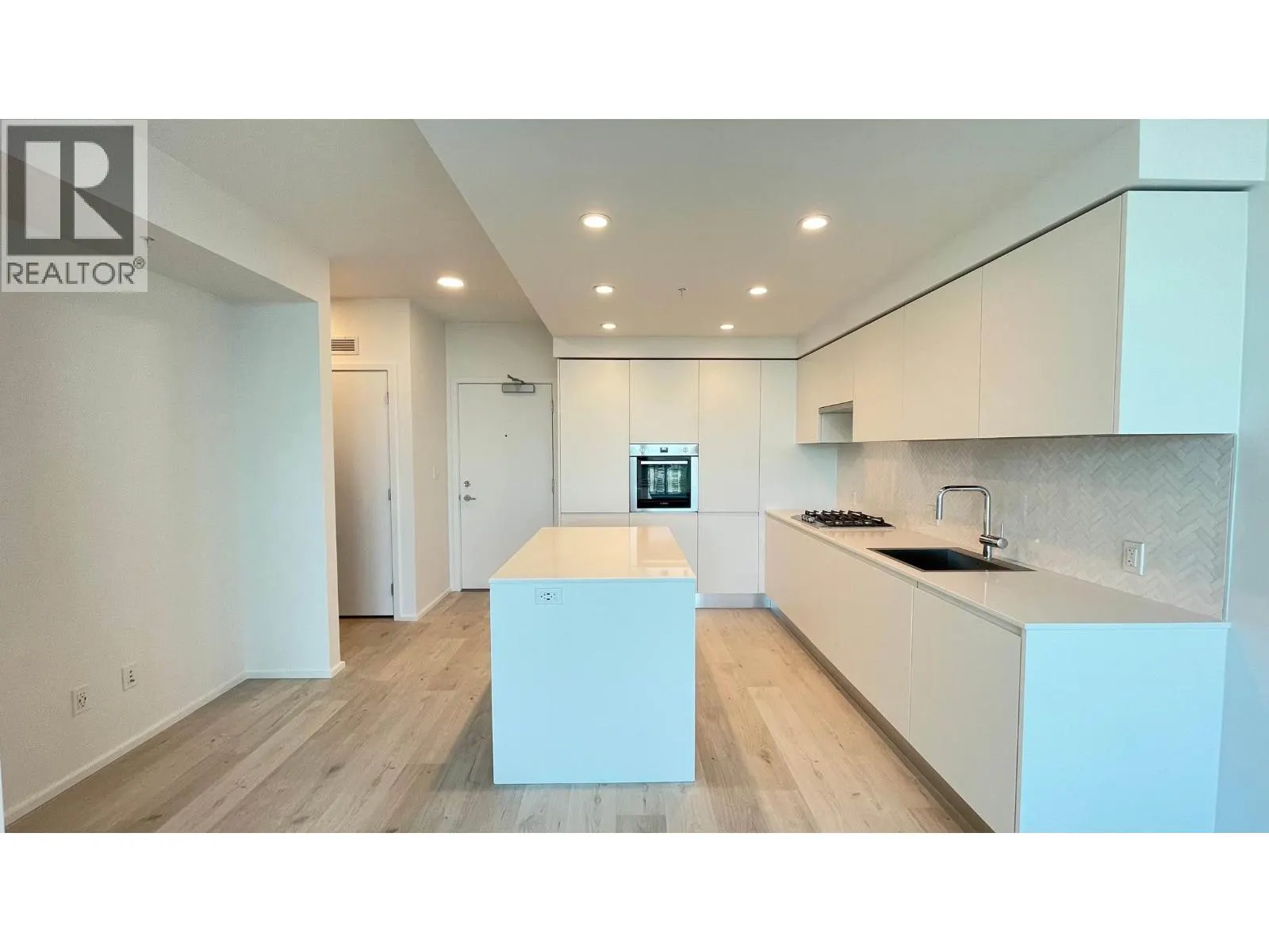 3833 EVERGREEN PLACE