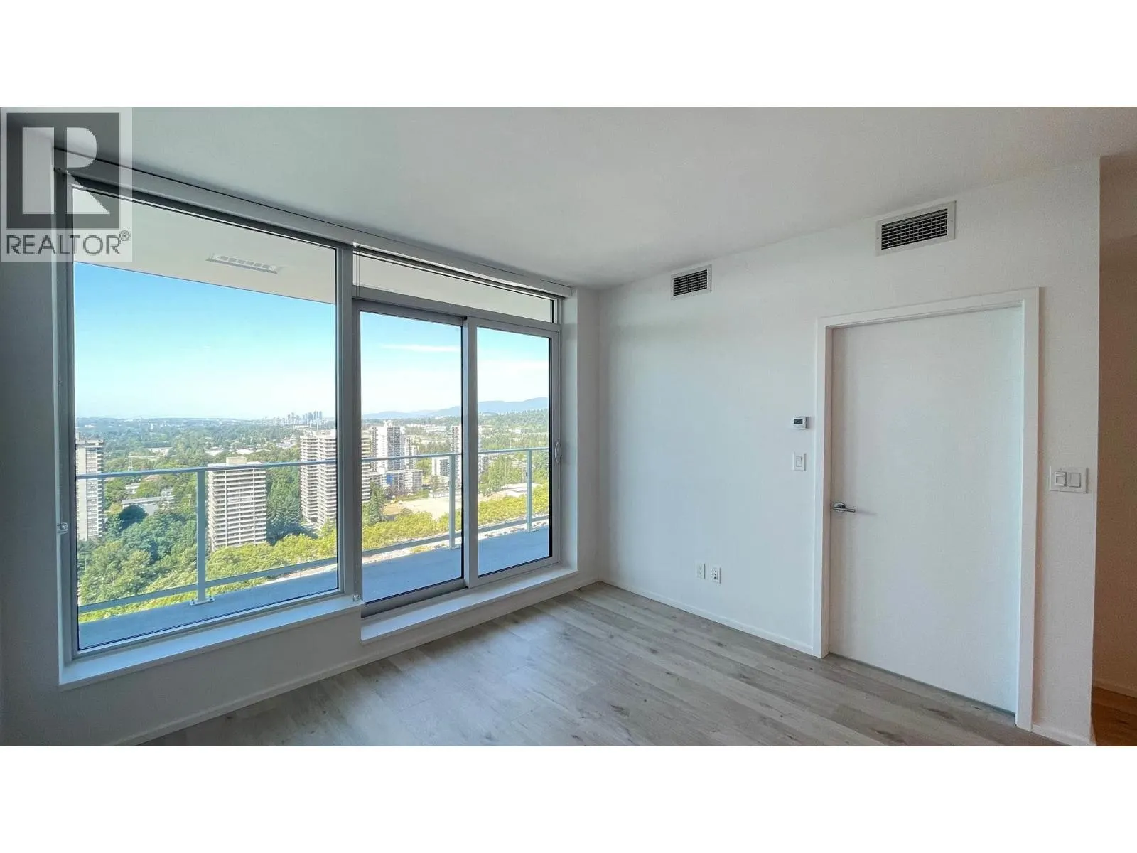 3833 EVERGREEN PLACE