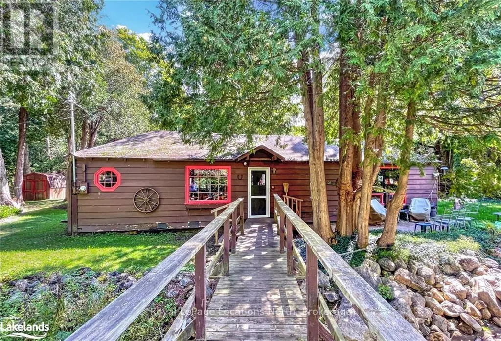 8819 9 COUNTY ROAD