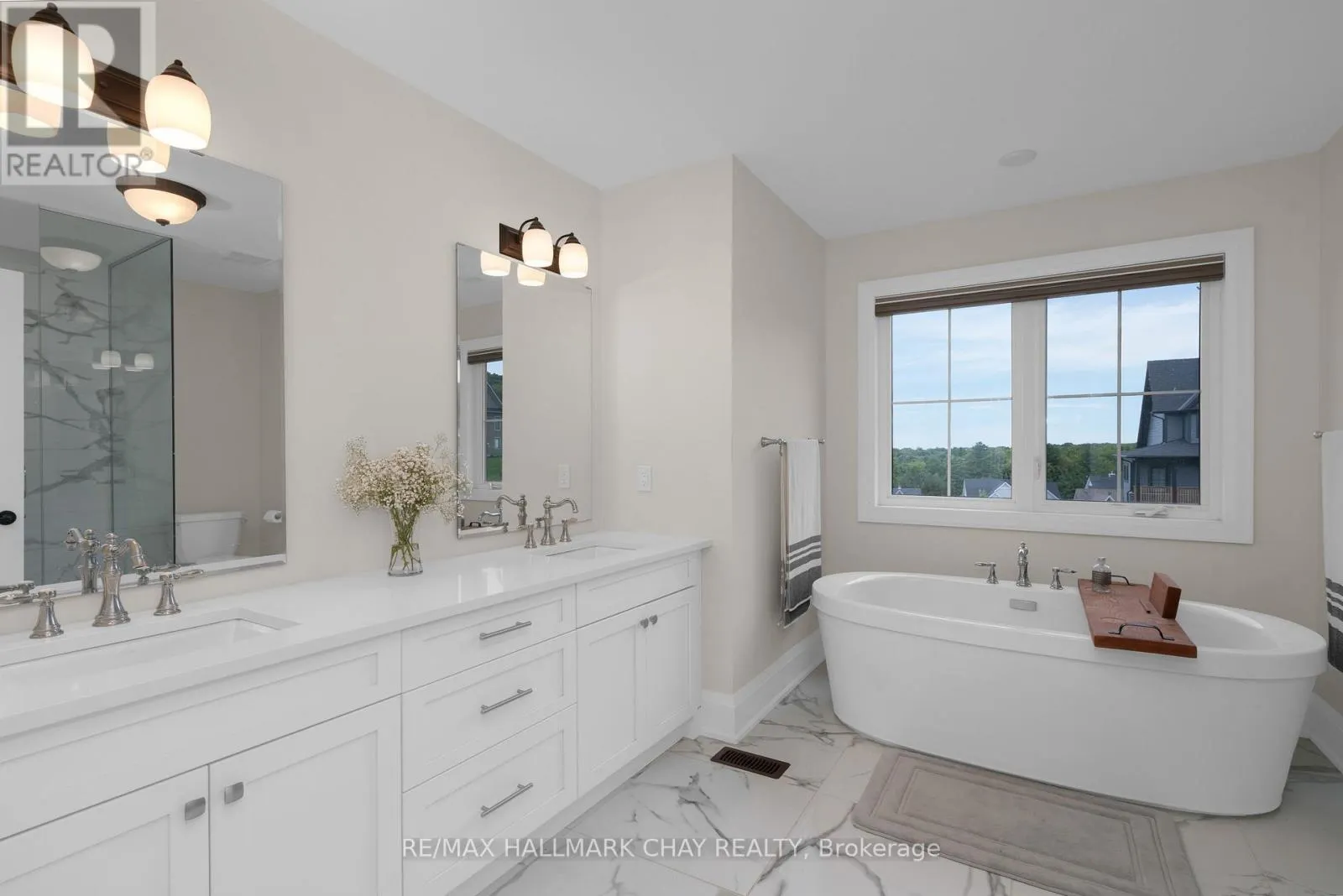 28 THOROUGHBRED DRIVE