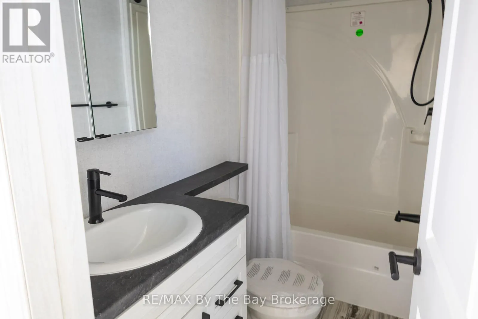 49 - 3282 OGDENS BEACH ROAD, #49