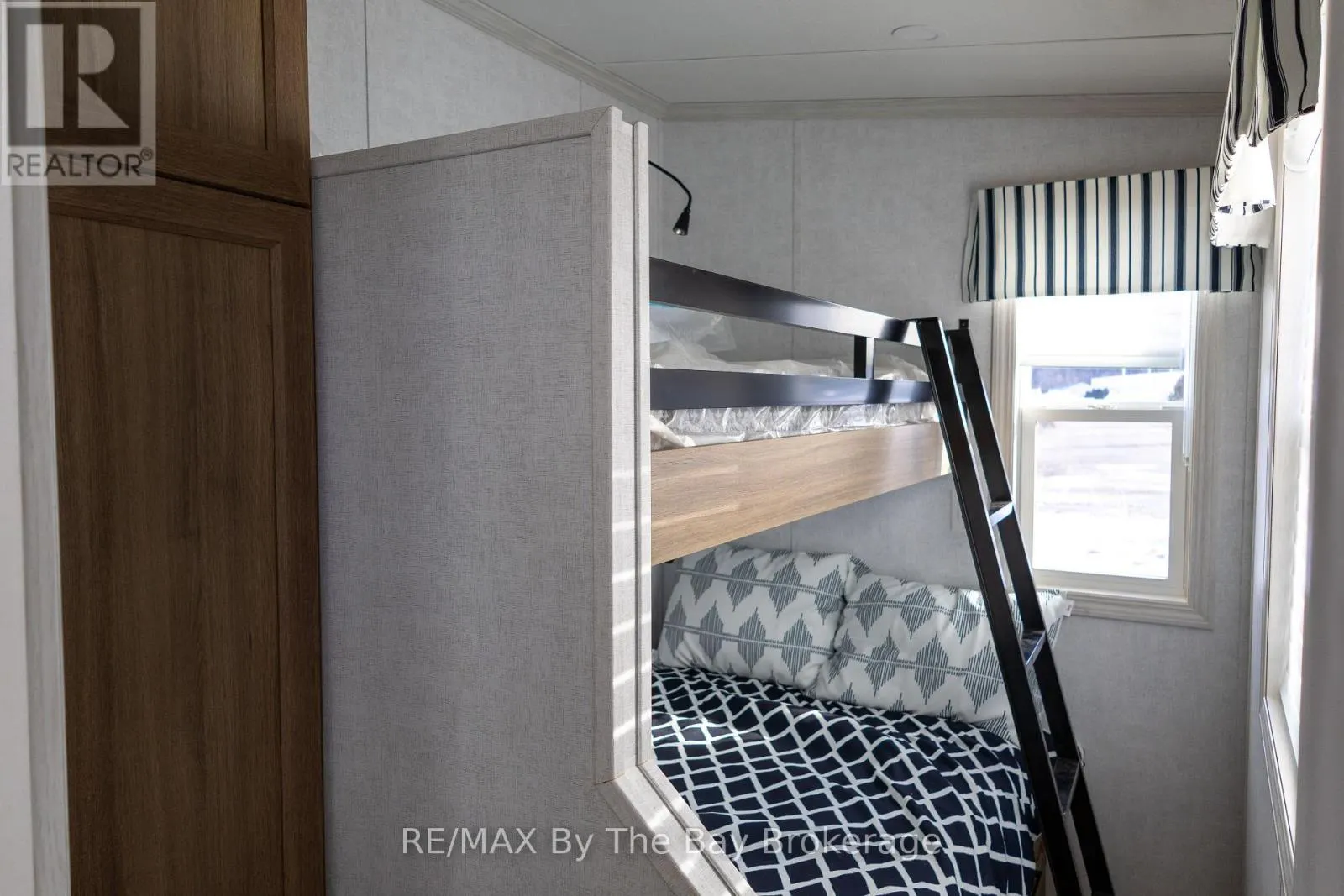 44 - 3282 OGDENS BEACH ROAD, #44