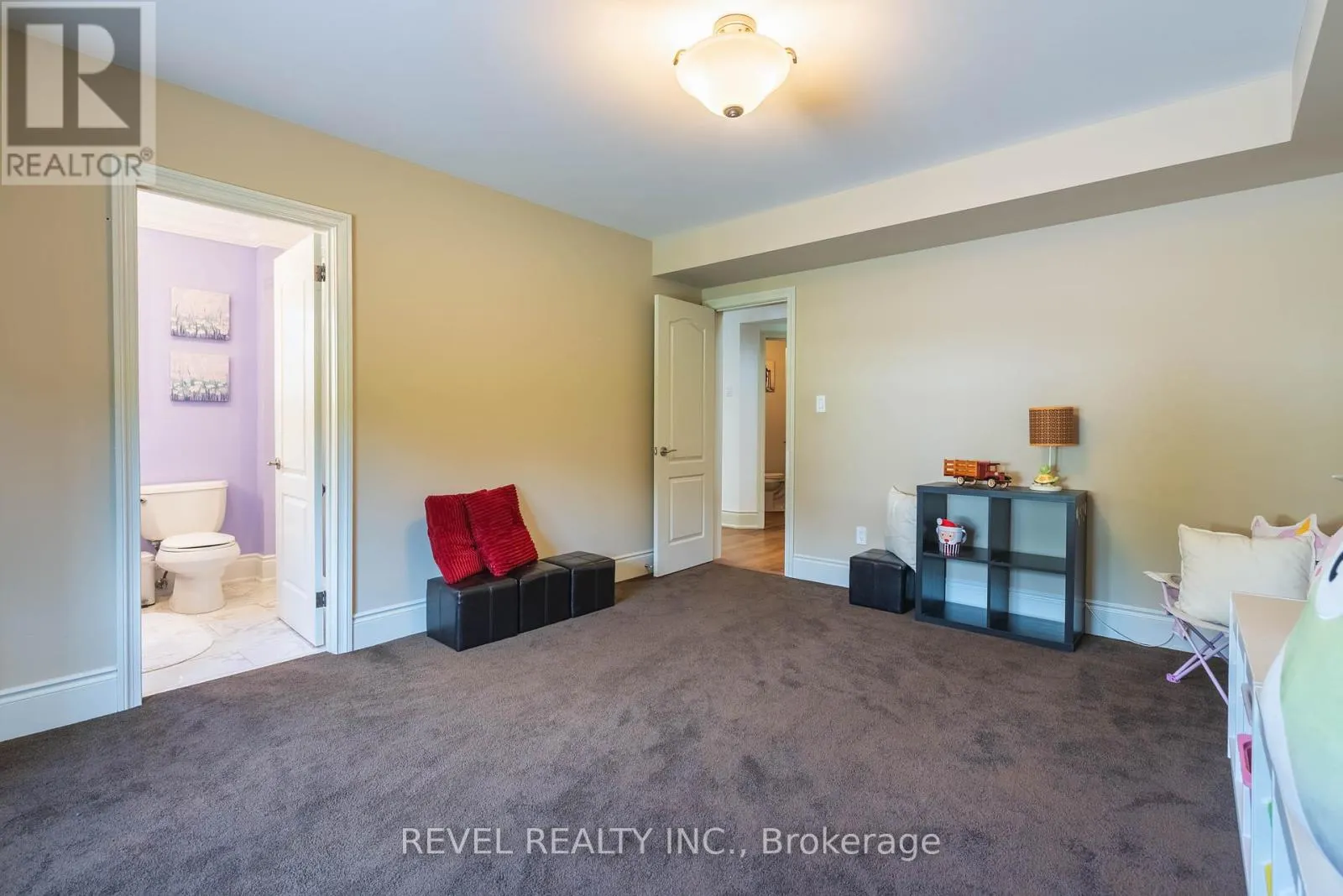 183 LAKESHORE ROAD W