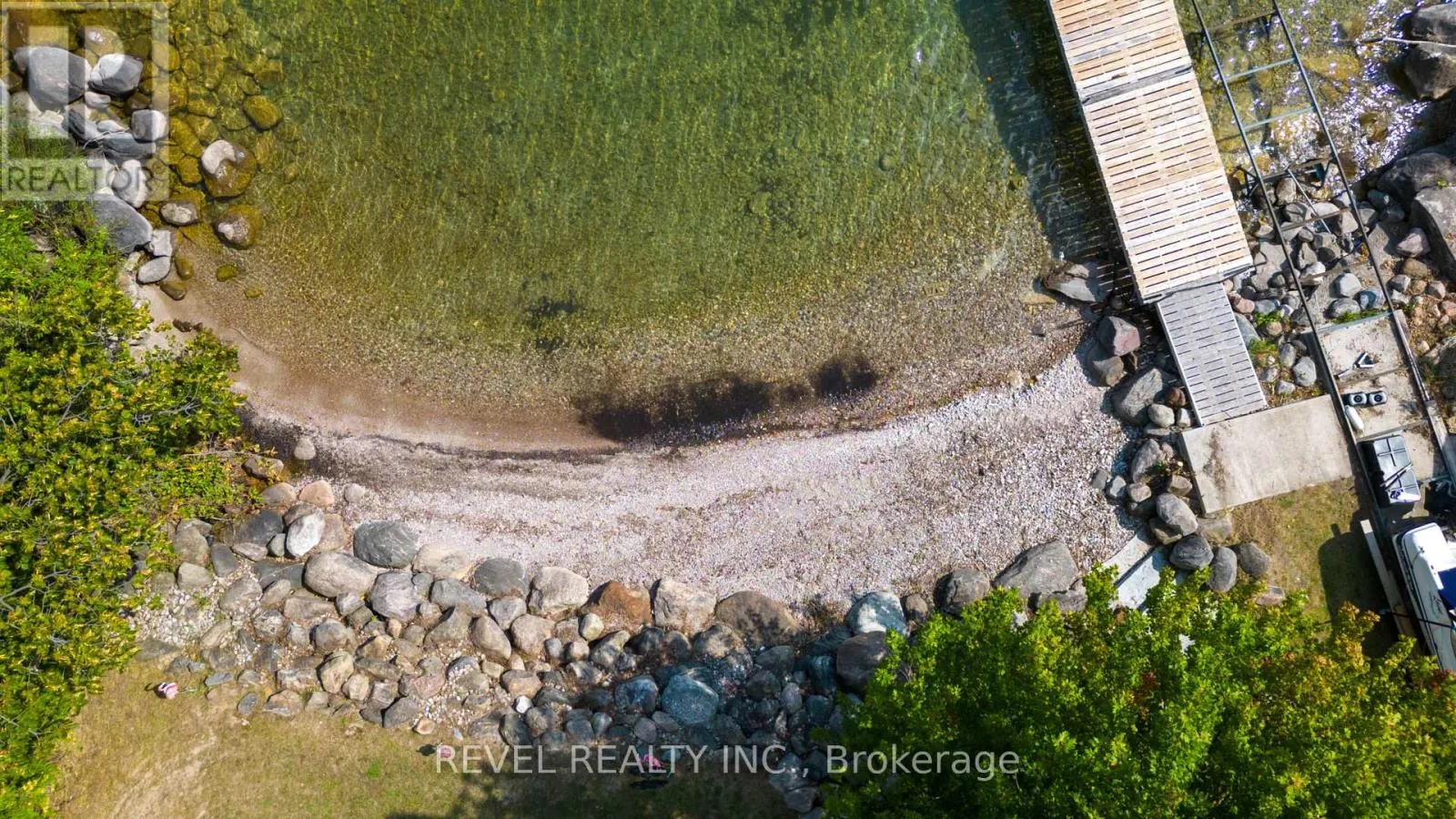 183 LAKESHORE ROAD W