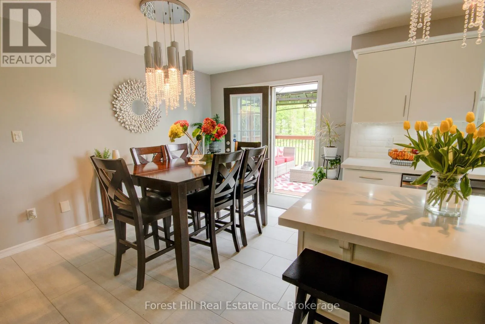 27 GREENGABLES DRIVE