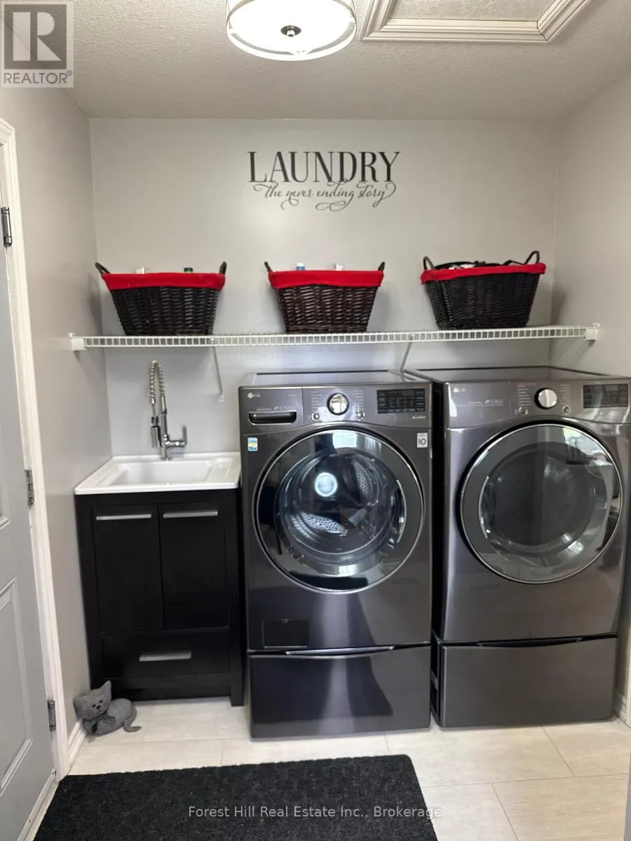 27 GREENGABLES DRIVE