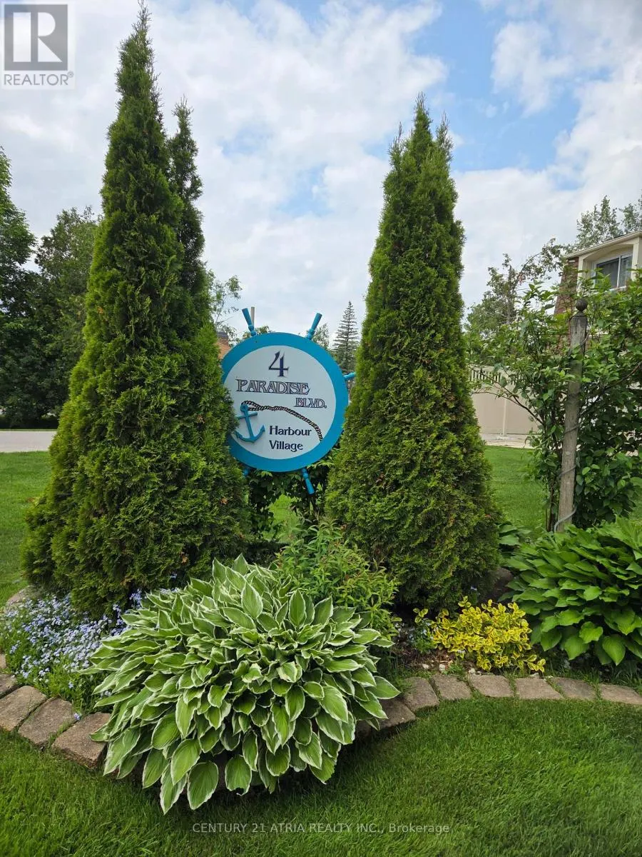 24 - 4 PARADISE BOULEVARD