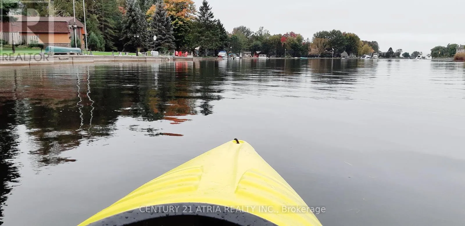 24 - 4 PARADISE BOULEVARD