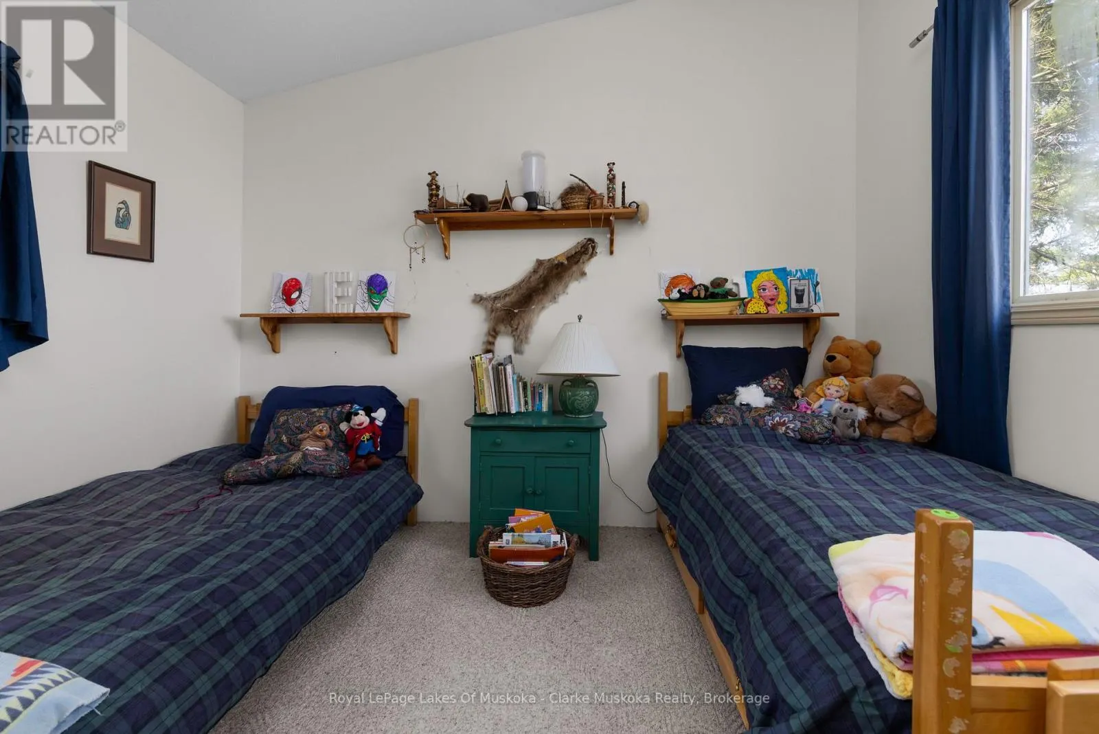 185 WOODLAND TRAIL