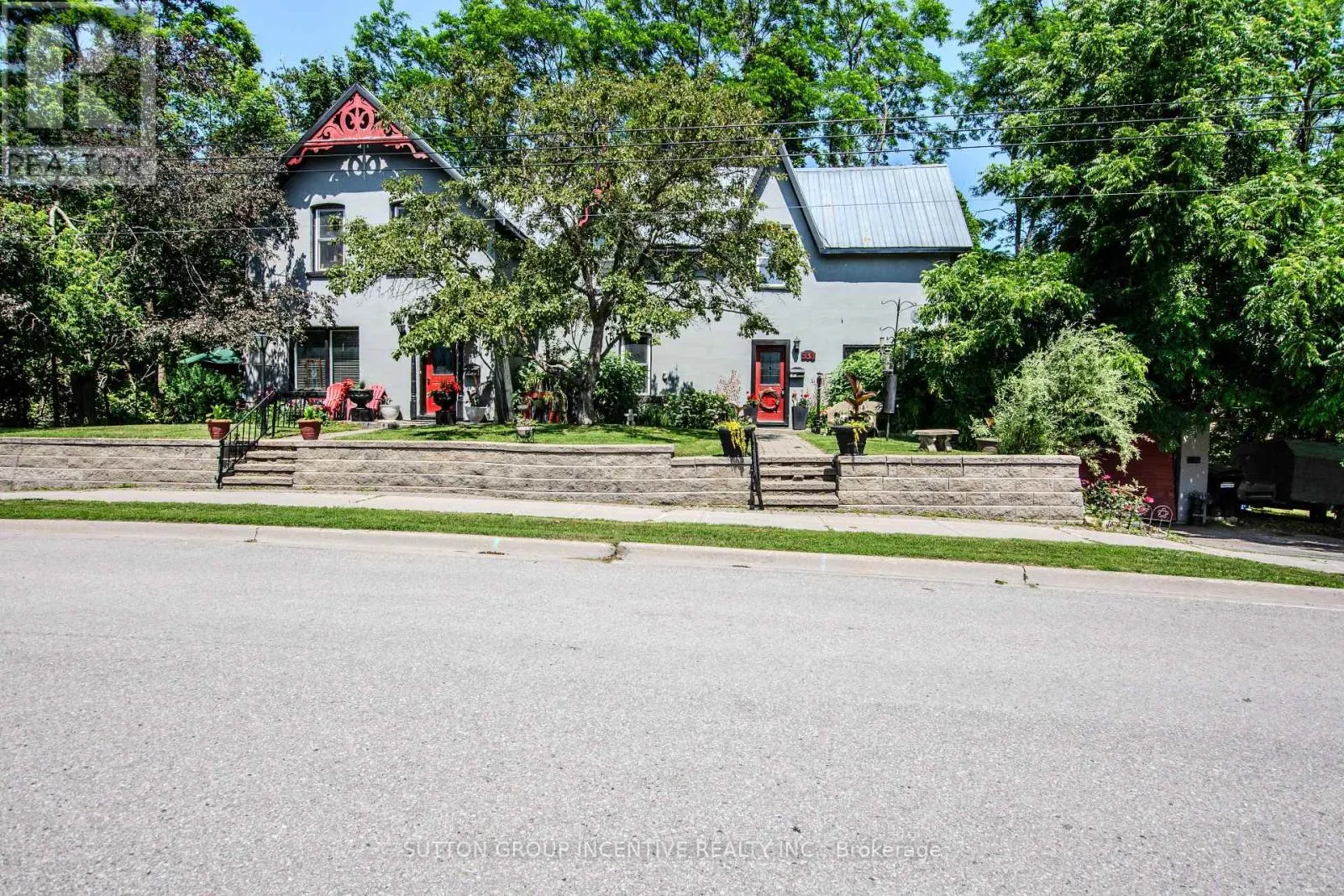 338 GLOUCESTER STREET