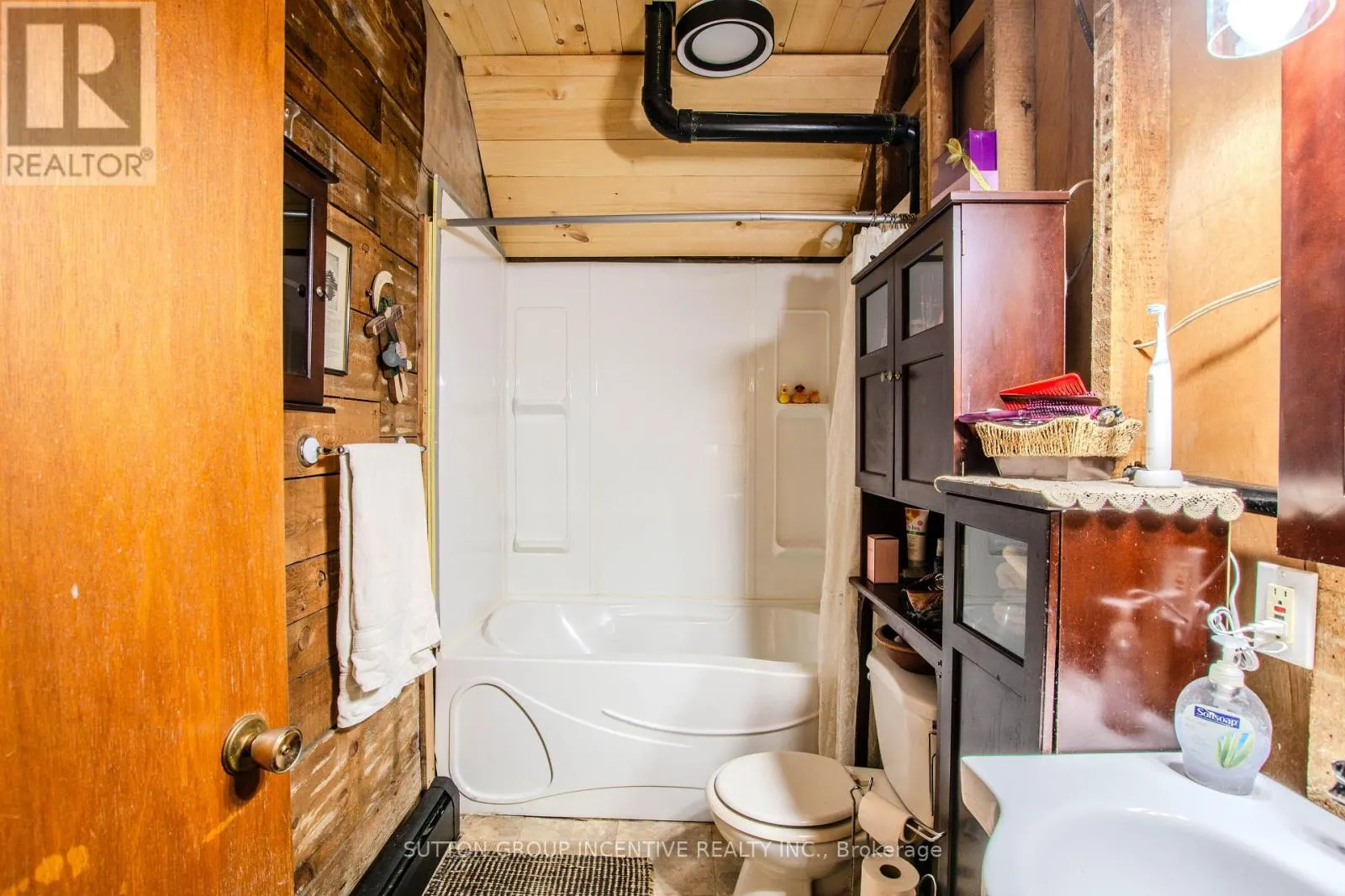 338 GLOUCESTER STREET