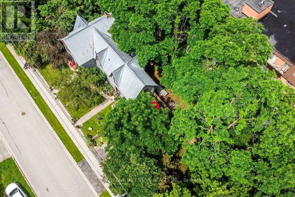 338 GLOUCESTER STREET