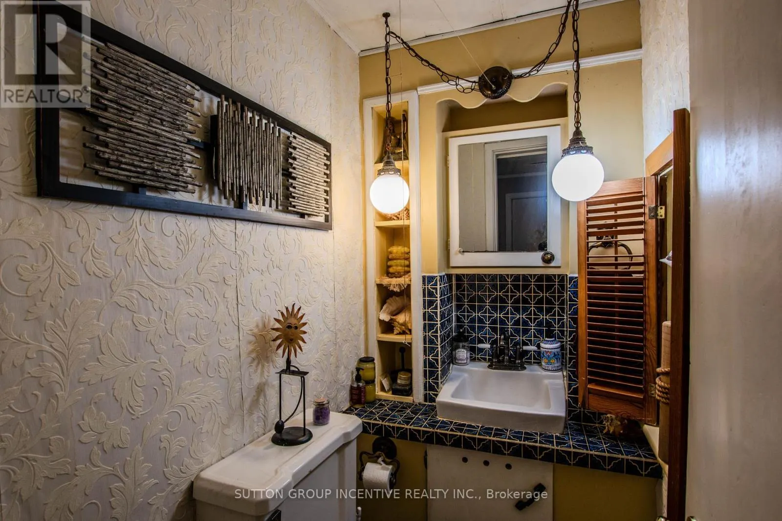 338 GLOUCESTER STREET