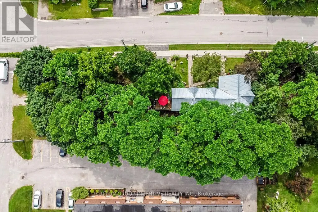 338 GLOUCESTER STREET