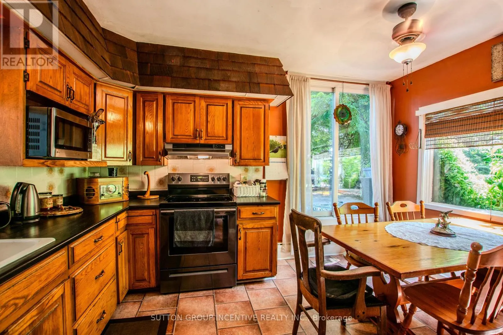 338 GLOUCESTER STREET