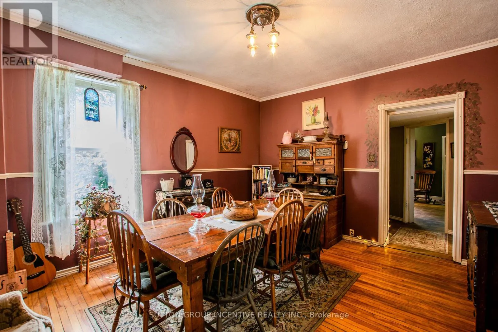 338 GLOUCESTER STREET