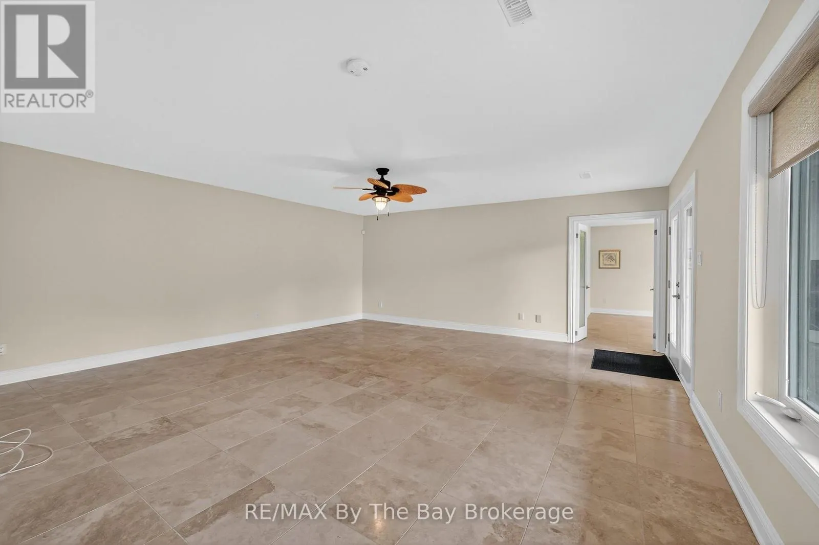 19 OAK LEA BOULEVARD