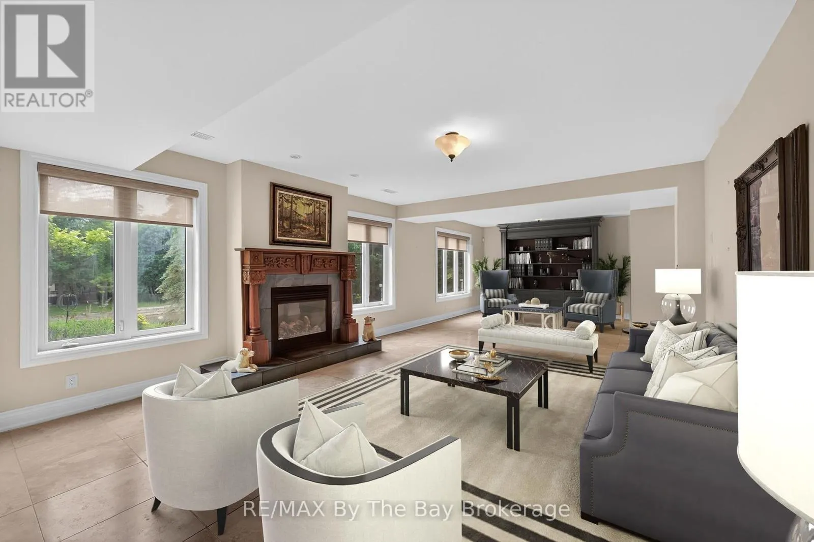 19 OAK LEA BOULEVARD
