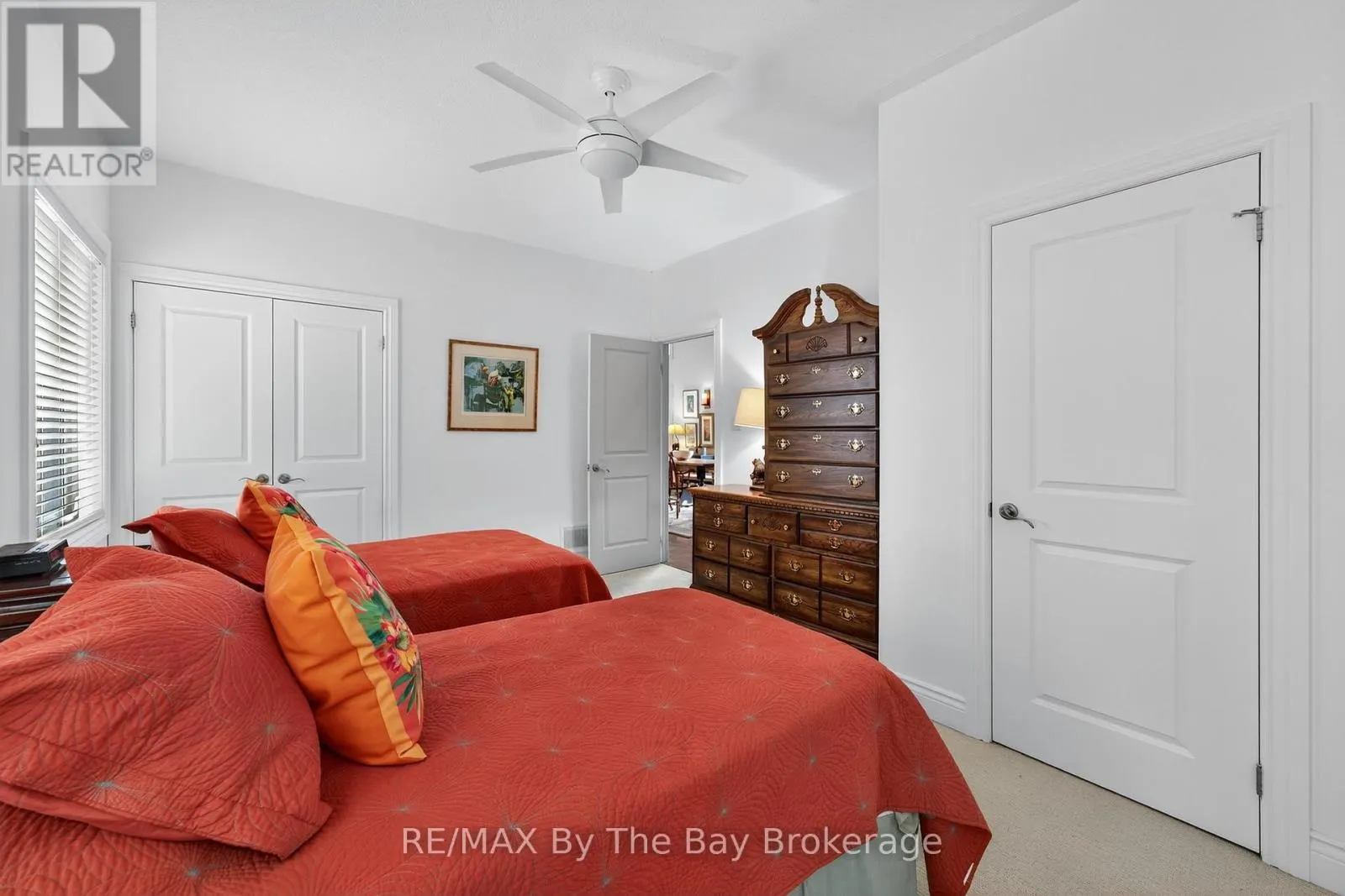 19 OAK LEA BOULEVARD