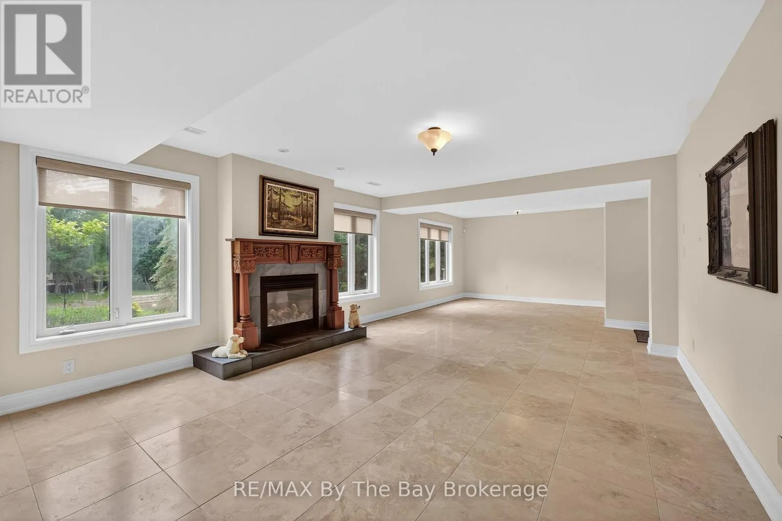 19 OAK LEA BOULEVARD