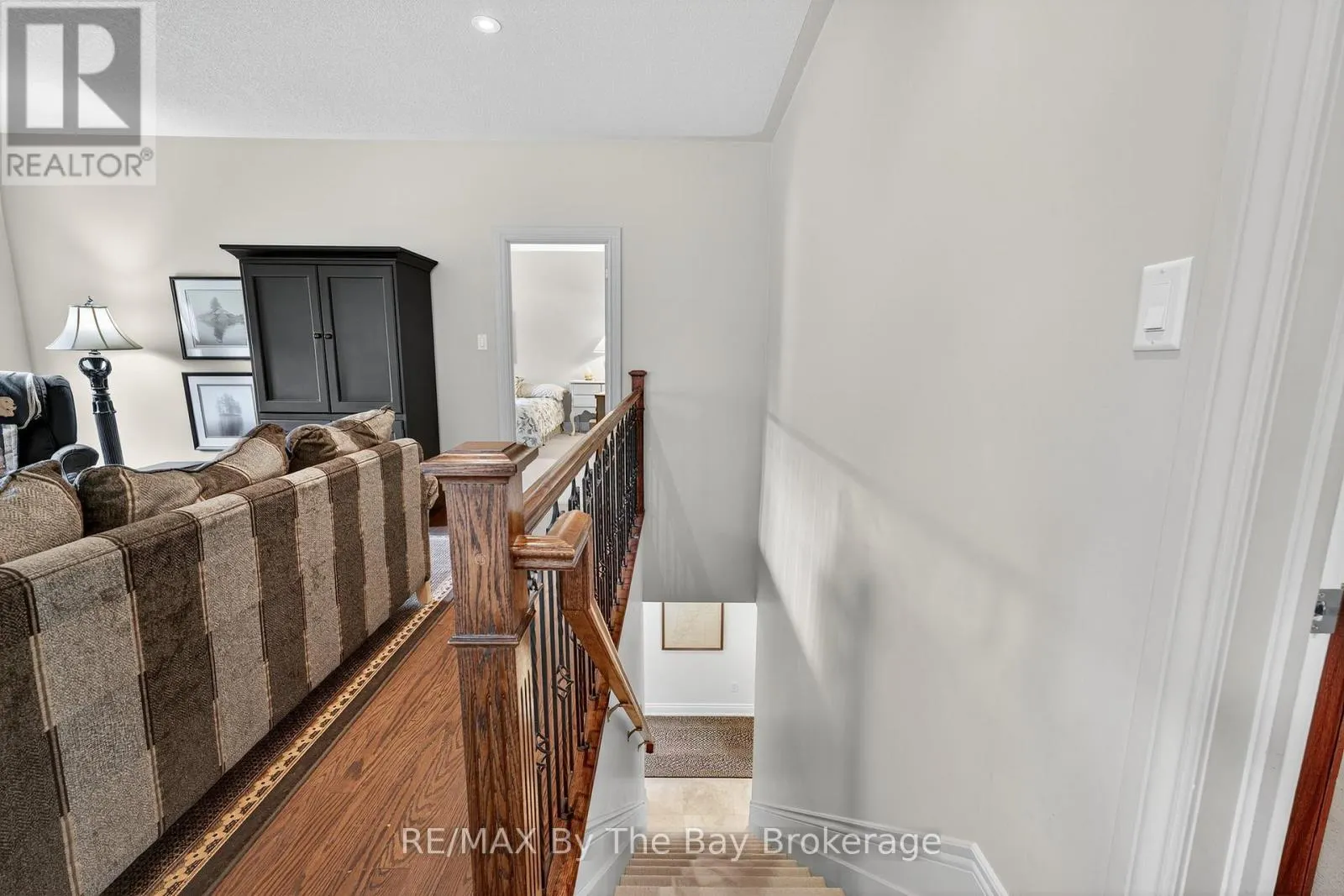 19 OAK LEA BOULEVARD