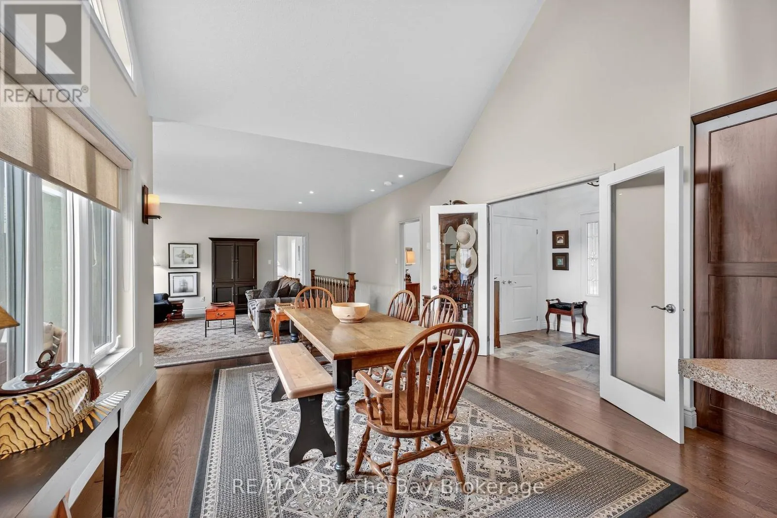 19 OAK LEA BOULEVARD