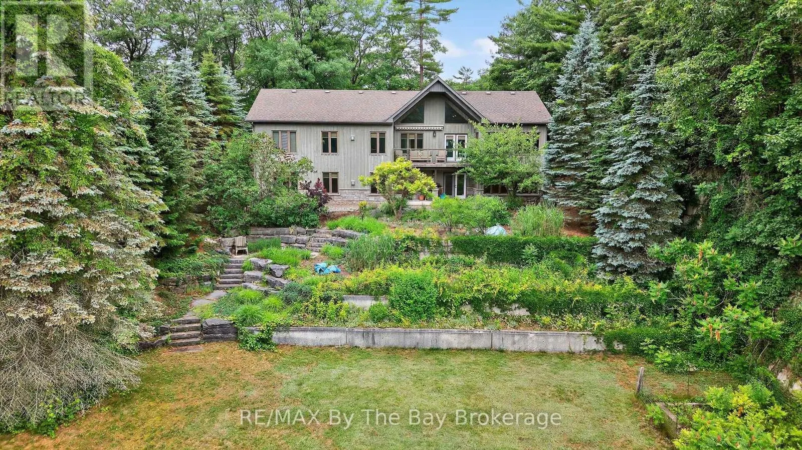19 OAK LEA BOULEVARD
